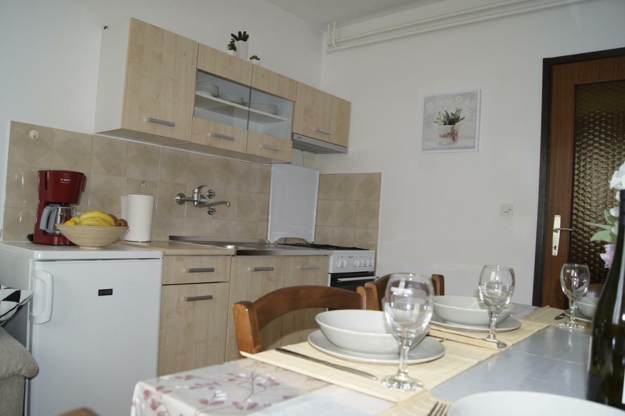 Apartmani Popovic Poreč Exterior foto